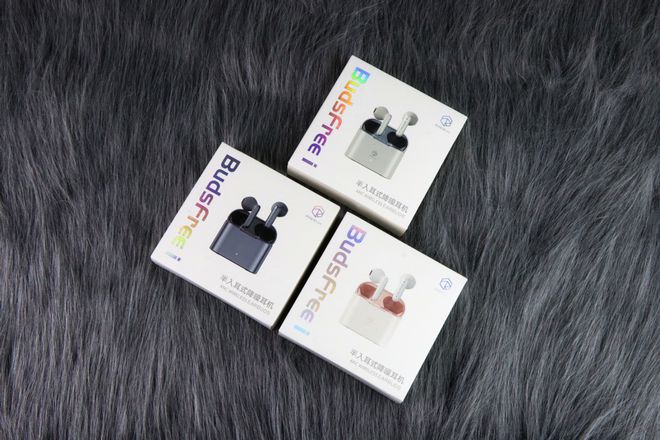 牙耳机弱水时砂budsfree i评测。九游会网址是多少专业歌手的选择无线降噪蓝(图2)